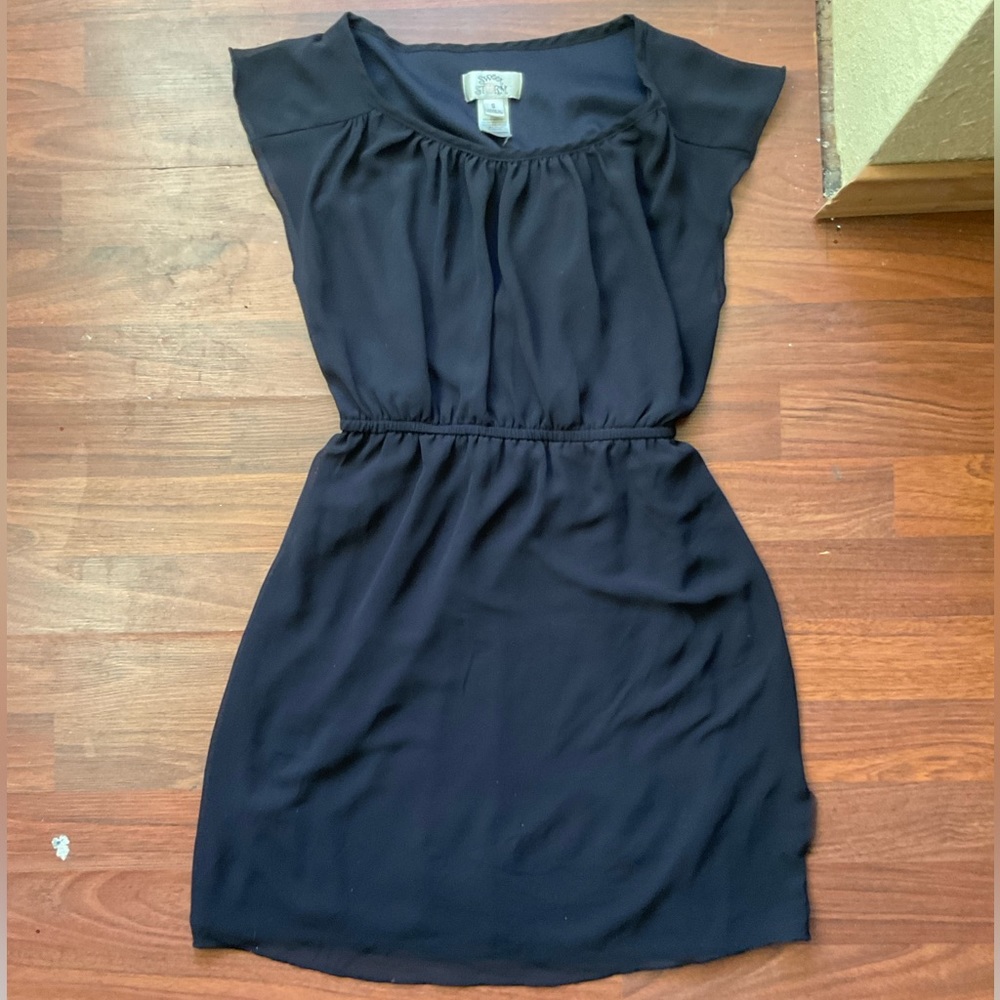 Black Flowy Mini Casual Dress